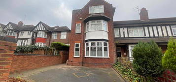 4 bedroom terraced house to rent