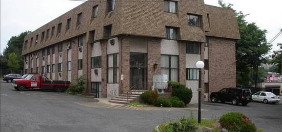 127 E Columbia Ave Apt C5, Palisades Park, NJ 07650