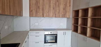 Apartament z najemcą na sprzedaż, os. zamknięte