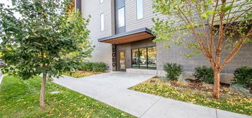 718 W Babcock St Apt 313, Bozeman, MT 59715