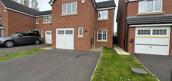 4 bedroom detached house for sale