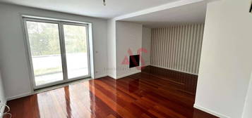 Apartamento T3 para arrendamento em Barcelos