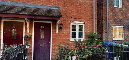 2 bedroom terraced house to rent