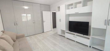 Apartament 2 camere decomandat Pacurari-Kaufland