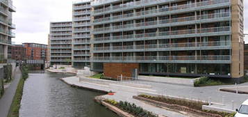 Flat to rent in St Georges Island, 2 Kelso Place, Manchester M15