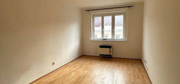 Pronájem bytu 1+kk 32 m²