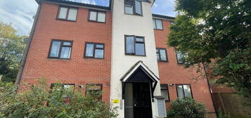 2 bed flat to rent