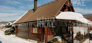 **ZNÍŽENÁ CENA** Zrubový dom v lyžiarskom stredisku Regetovka okr. Bardejov