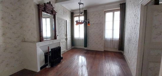 Appartement  à vendre, 4 pièces, 2 chambres, 101 m²