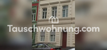 Tauschwohnung: Nippes gegen größer  / Klein gegen Groß/ 2 Zimmer Altbau