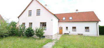 WUNDERSCHÖNES, GROßZÜGIGES EINFAMILIENHAUS IN TOLLER LAGE IN EGGENBURG!