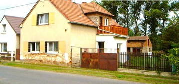 Prodej  rodinného domu 180 m², pozemek 587 m²