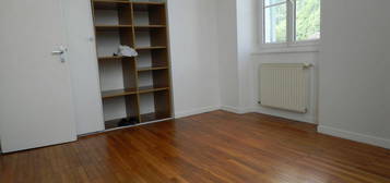 Location appartement 3 pièces 55 m²