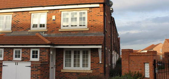 2 bedroom semi-detached house