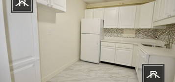 103 Monmouth St Unit 220, Brookline, MA 02446