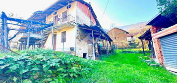 CASA SEMINDIPENDENTE A VARISELLA