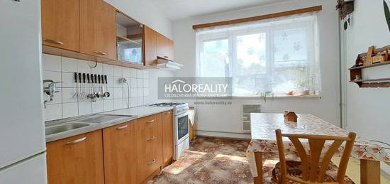 HALO reality - Predaj, trojizbový byt Jastrabá - ZNÍŽENÁ CENA - EXKLUZÍVNE HALO REALITY