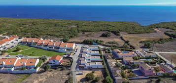 Moradia com 3 quartos na zona de Azoia Sesimbra