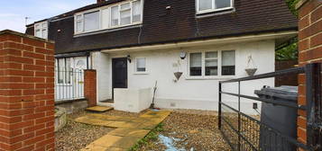 3 bed semi-detached house for sale