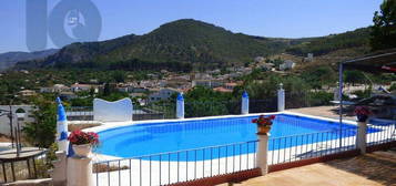 Casa rural en Villamena