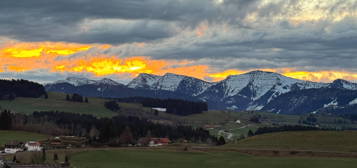 Wohnjuwel mit perfekter Aussicht - gehobene, möblierte 3-Zimmer Wohnung