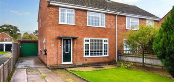 3 bed semi-detached house for sale