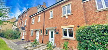 4 bedroom terraced house for sale