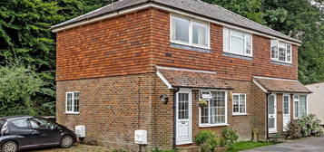 Flat to rent in Flat 1/Brookside, The Wharf, Midhurst, West Sussex GU29