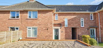 5 bedroom terraced house