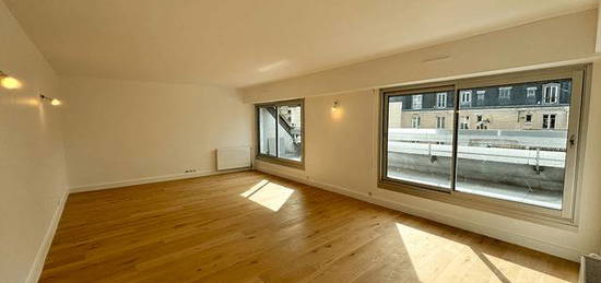 Location appartement 5 pièces 133 m²