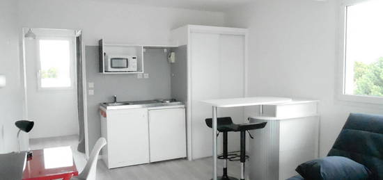 Location appartement 1 pièce 25 m²