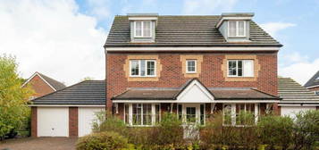 5 bedroom detached house for sale