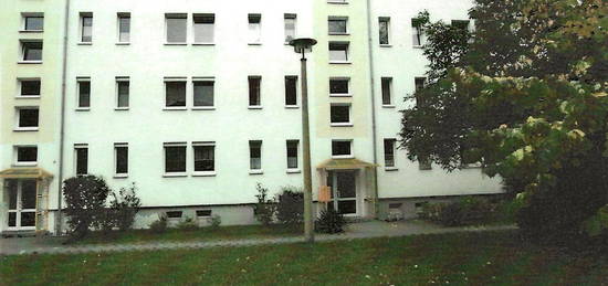 Helle 2-Raumwohnung mit Balkon im Blumenviertel