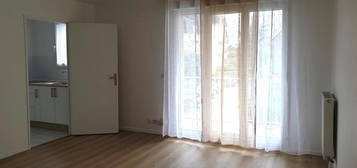 Location appartement 1 pièce 28 m²