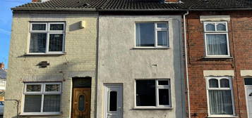 2 bedroom terraced house