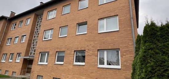 Geschmackvolle 3-Raum-Wohnung mit Einbauküche in Hannover von privat