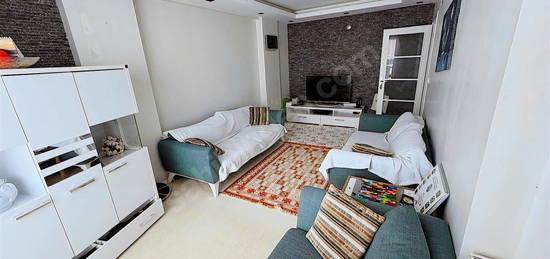 SULTAN SELİM'DE 2+1 80 M2 FULL EŞYALI KİRALIK ARAKAT DAİRE