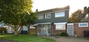 5 bedroom semi-detached house