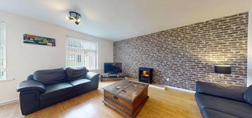 4 bedroom semi-detached house