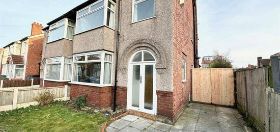 3 bedroom semi-detached house