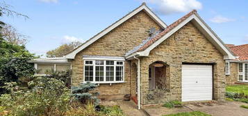 2 bedroom detached bungalow for sale