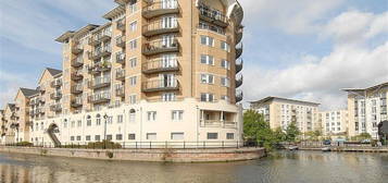 2 bed flat to rent