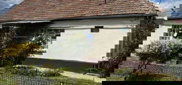 Csobaj, Vörösmarty út