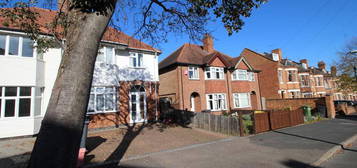 5 bedroom semi-detached house