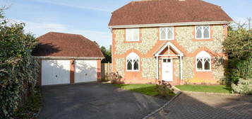 3 bedroom detached house