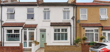 2 bed terraced house for sale