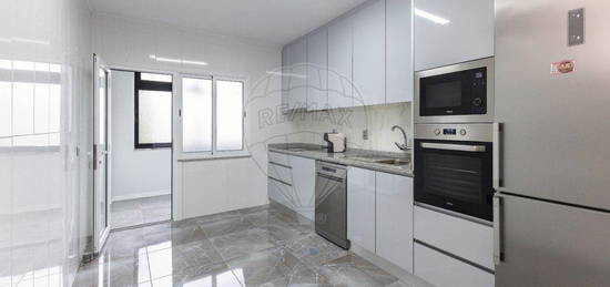 Apartamento T2 para arrendar em Trofa