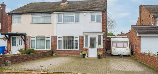 3 bedroom semi-detached house for sale