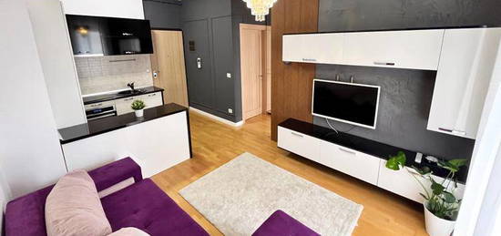 Luxury - 2 Camere - Curte Privata - Parcare - Zona Kaufland