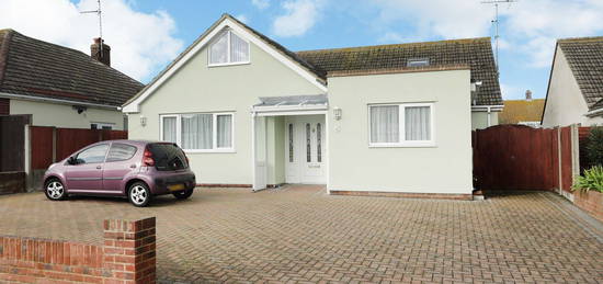 Detached bungalow for sale in David Avenue, Cliftonville CT9